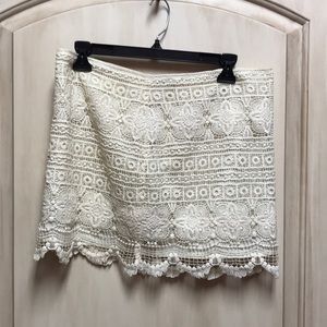 White lace mini skirt
